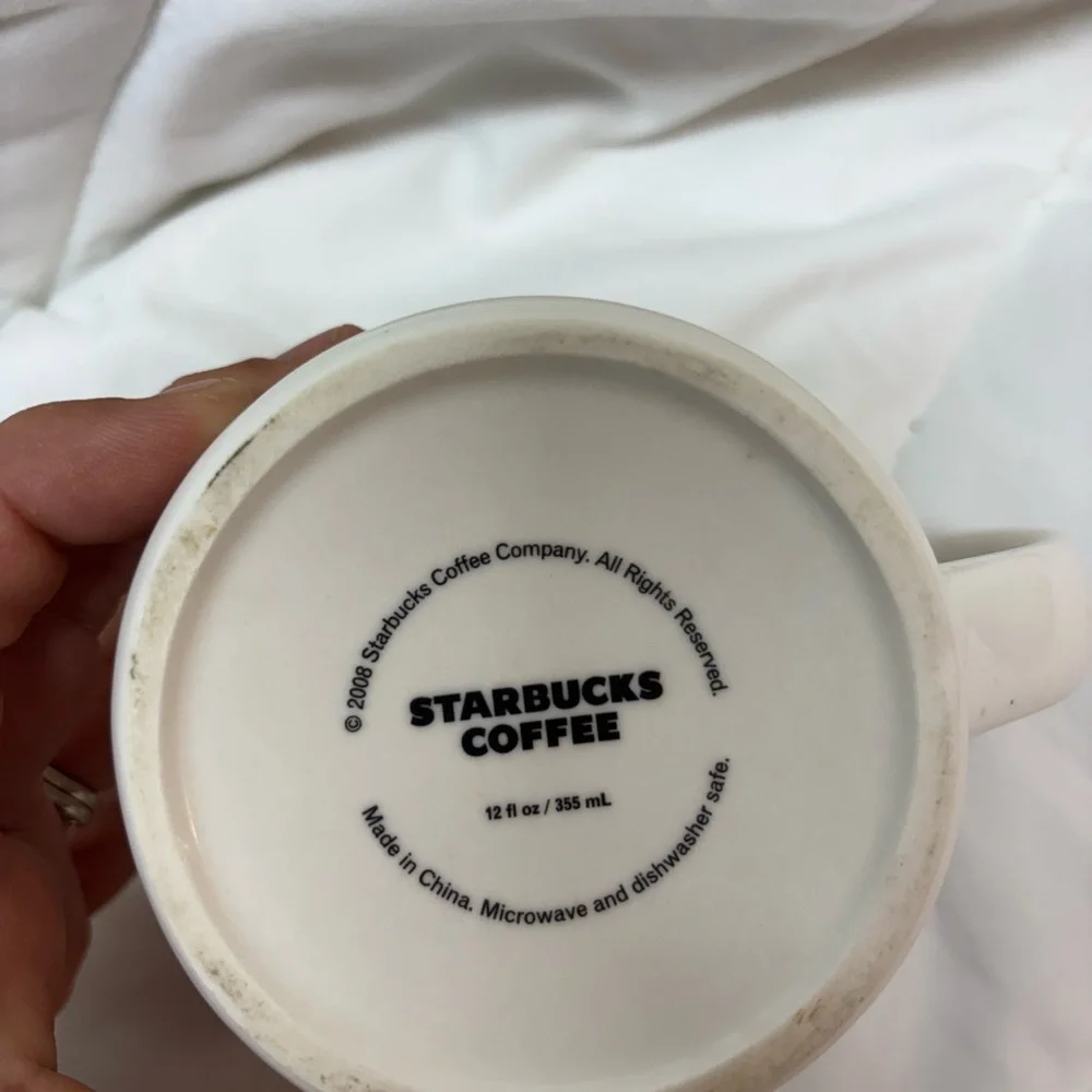 Starbucks Holiday Embossed Red Dove Peace Bird 12 oz. Coffee Mug 2008, Christmas